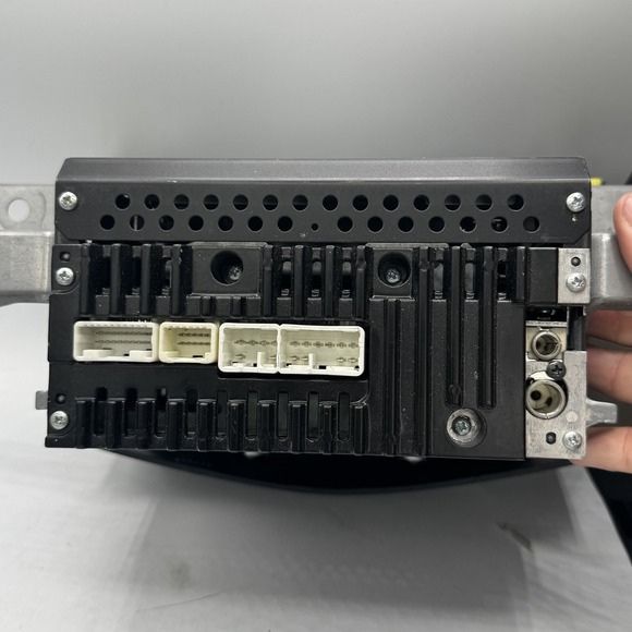 Toyota OEM Radio CD Player 86120-42160 2008 Corolla Matrix WMA MP3 AUX Untested - Picture 7 of 9